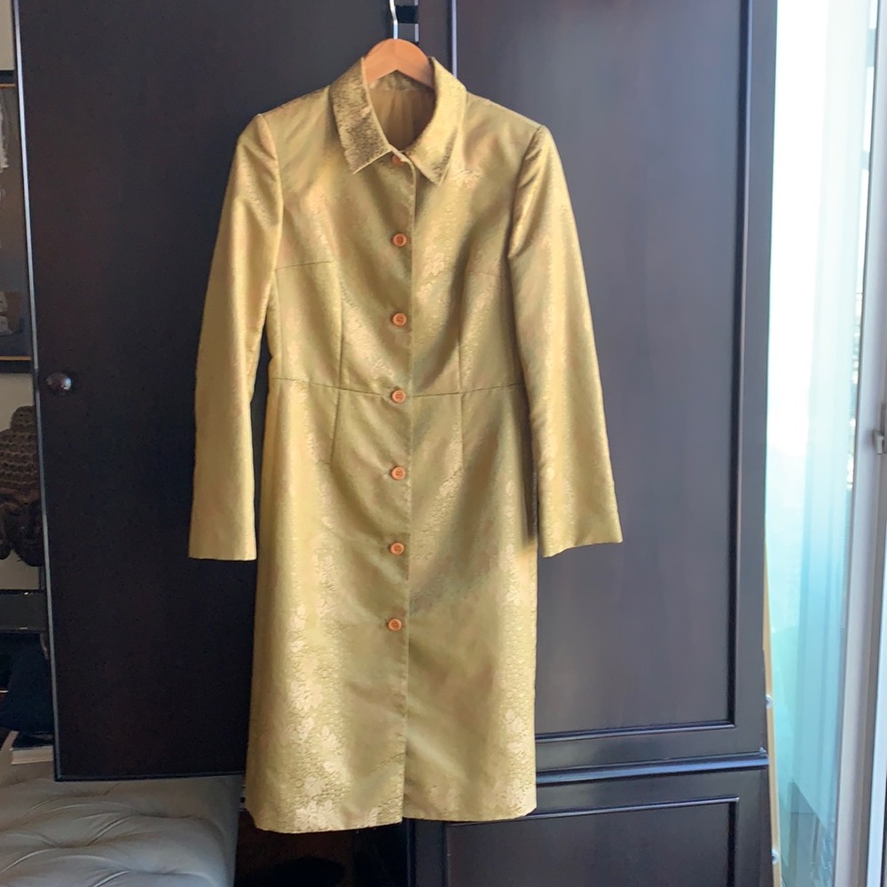 ⭐️ Gorgeous gold brocade jacket/blazer Size M